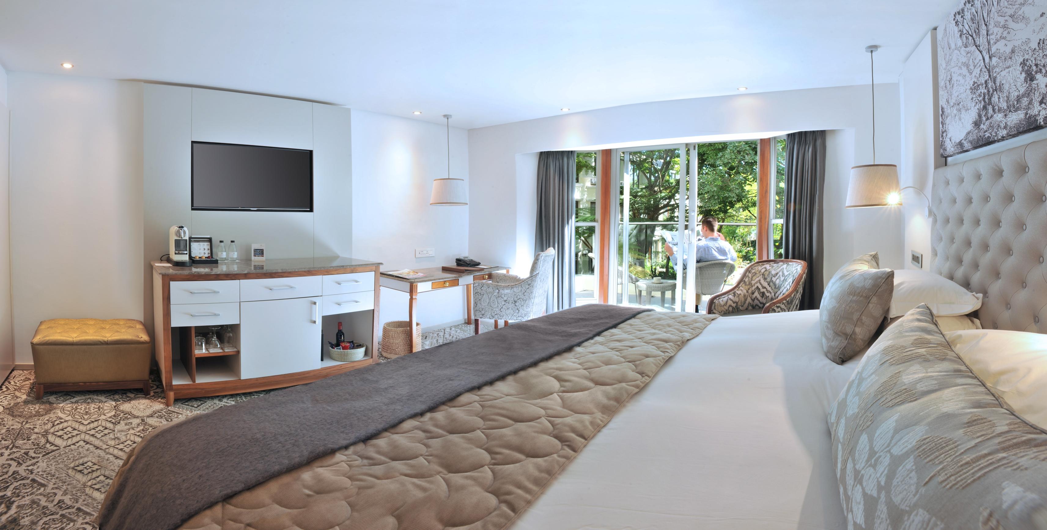 Vineyard Hotel Кейптаун Екстериор снимка