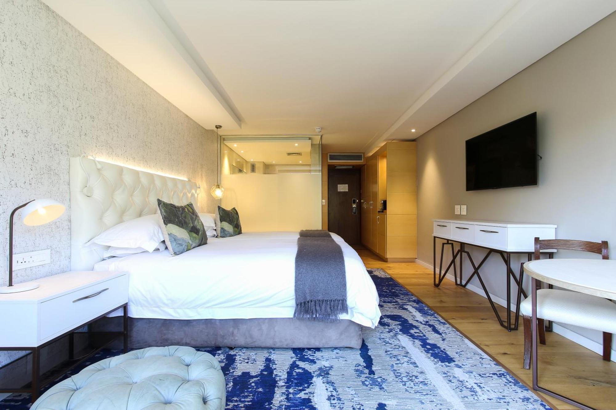 Vineyard Hotel Кейптаун Екстериор снимка
