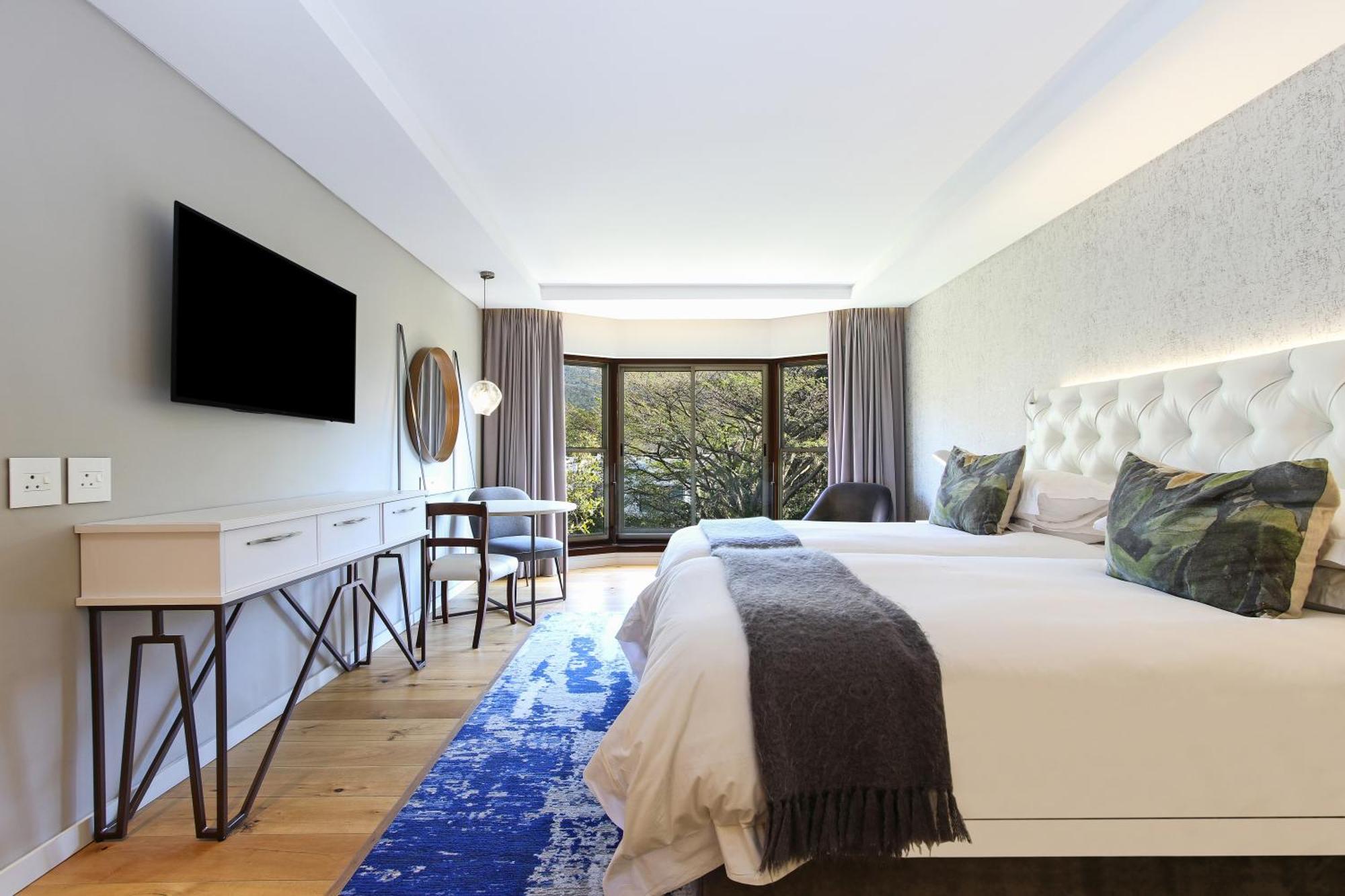 Vineyard Hotel Кейптаун Екстериор снимка