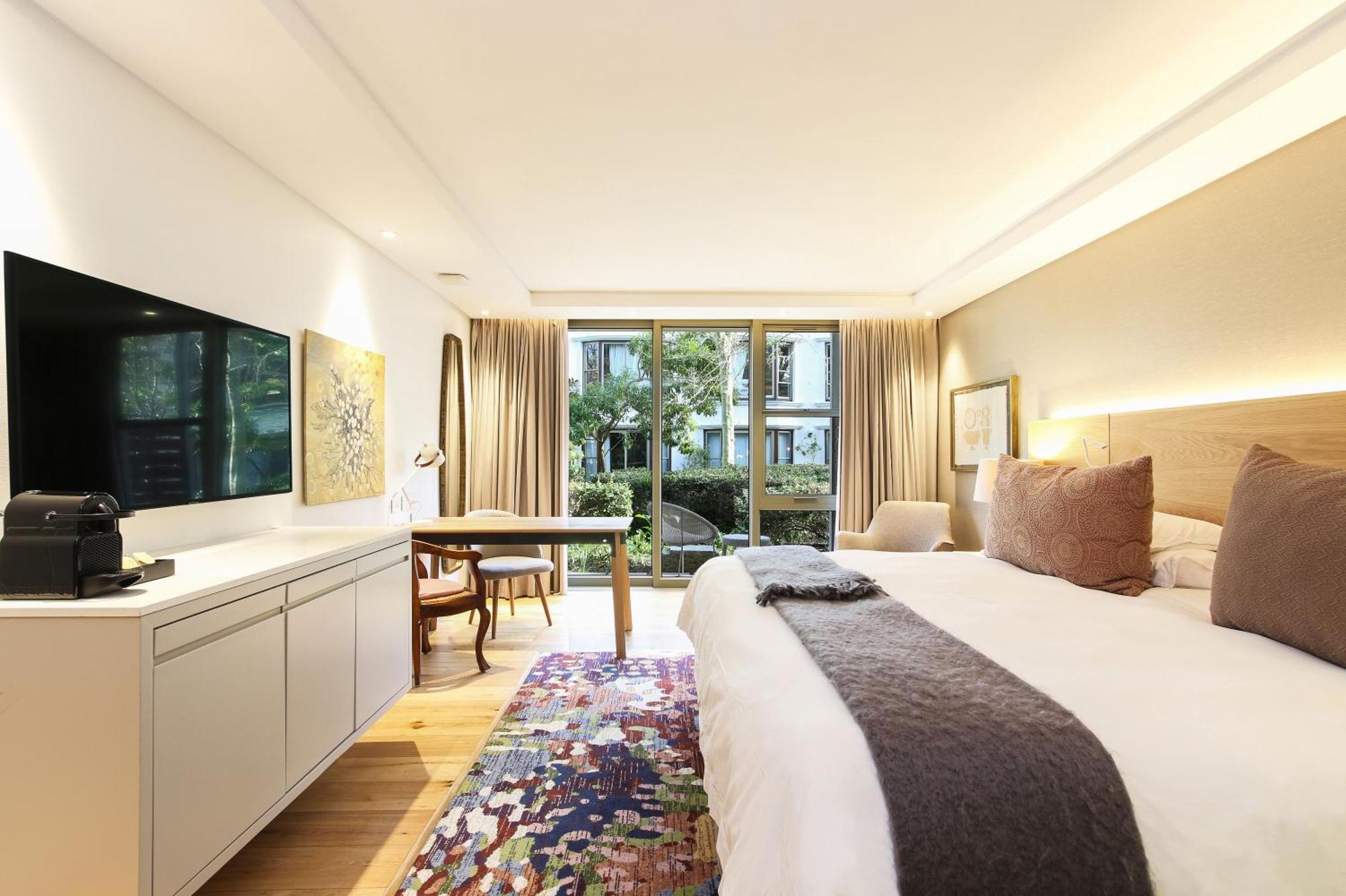 Vineyard Hotel Кейптаун Екстериор снимка