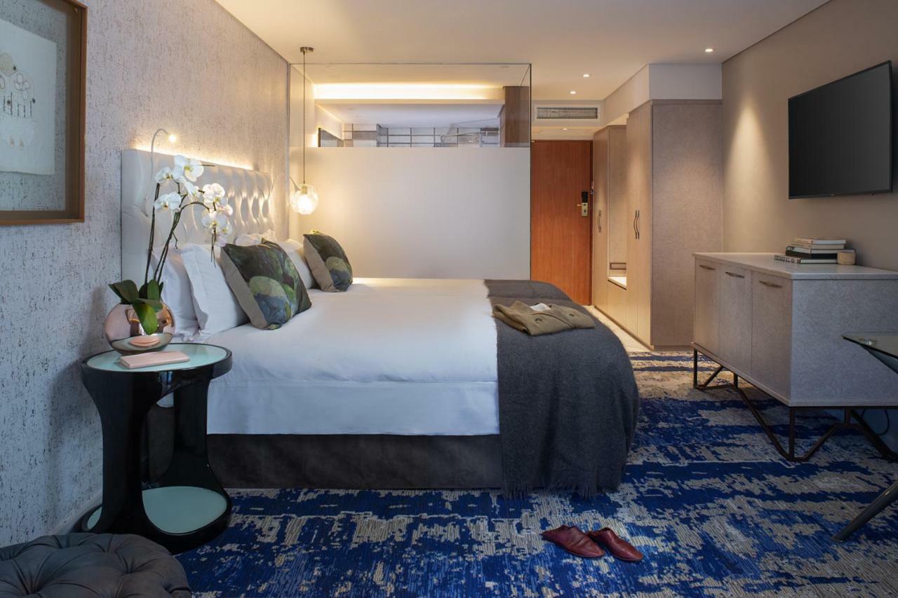 Vineyard Hotel Кейптаун Екстериор снимка